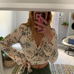 long sleeve tie top!